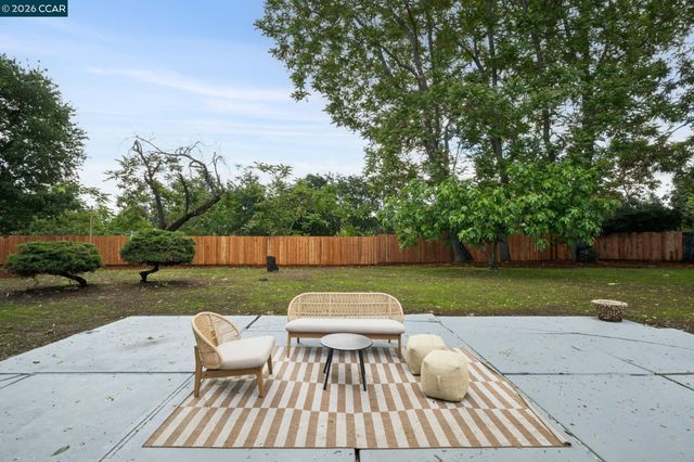 457 Nora Court, Walnut Creek, CA 94597