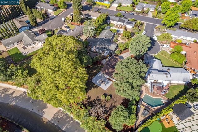 457 Nora Court, Walnut Creek, CA 94597