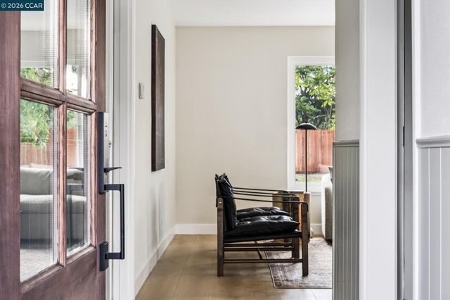 457 Nora Court, Walnut Creek, CA 94597