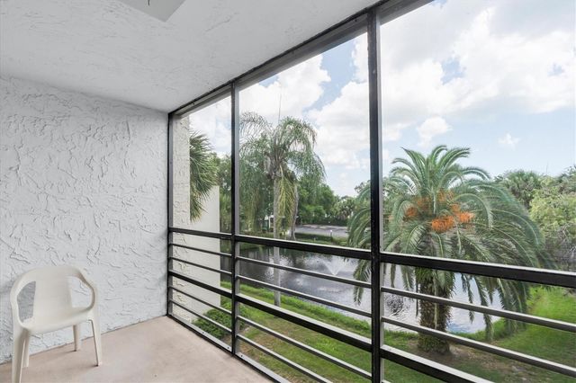 11945 143RD STREET 7325, Largo, FL 33774