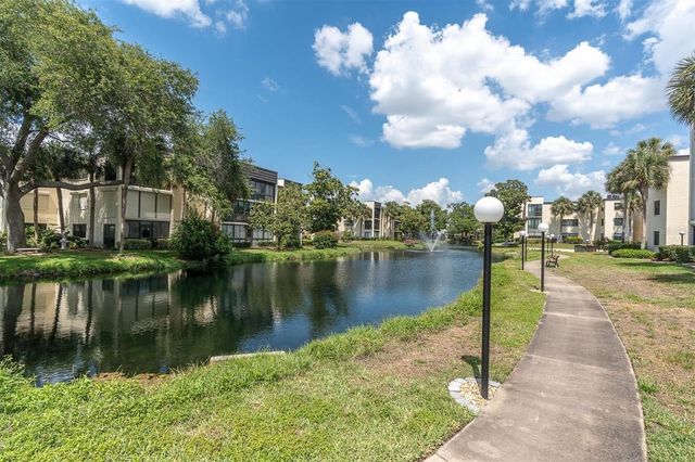 11945 143RD STREET 7325, Largo, FL 33774