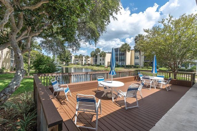 11945 143RD STREET 7325, Largo, FL 33774
