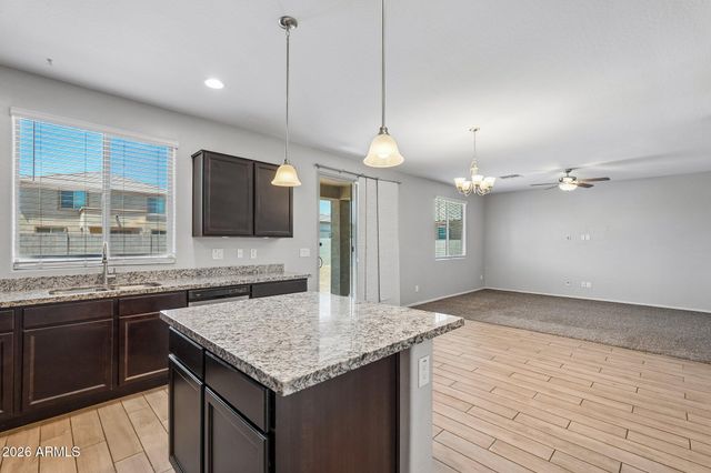 18248 W FOOTHILL Drive, Surprise, AZ 85387