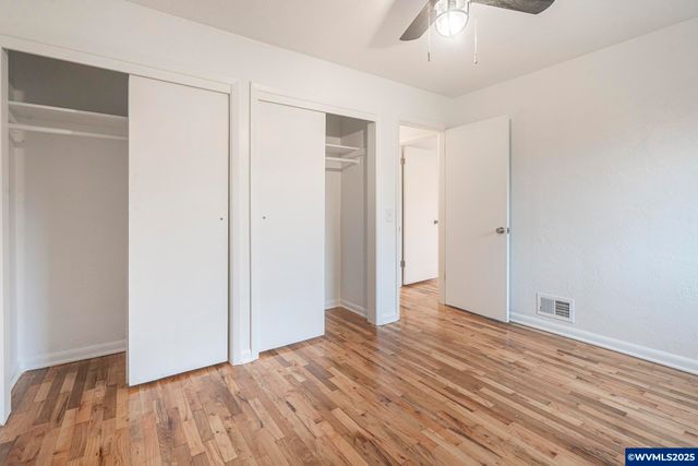 1155 18th St NE, Salem, OR 97301