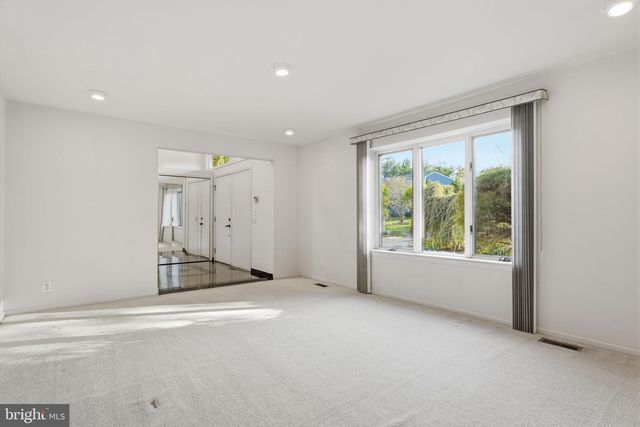 7 CANDACE CT, Richboro, PA 18954