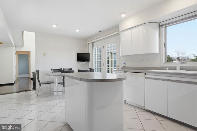 7 CANDACE CT, Richboro, PA 18954