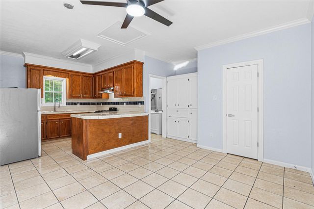7839 Goode Street B, Houston, TX 77012