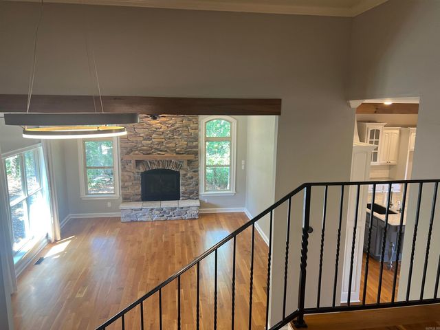 2730 Collins, Conway, AR 72034