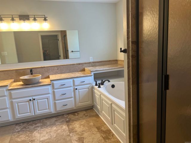 2730 Collins, Conway, AR 72034