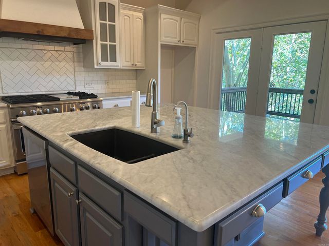 2730 Collins, Conway, AR 72034