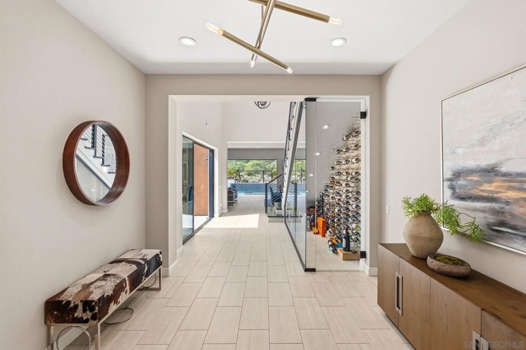 4720 Borden, Carlsbad, CA 92010 — photo 3