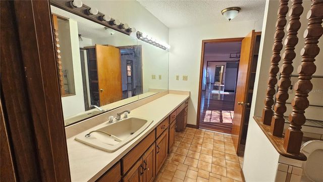 71 DOBSON STREET, Orlando, FL 32805