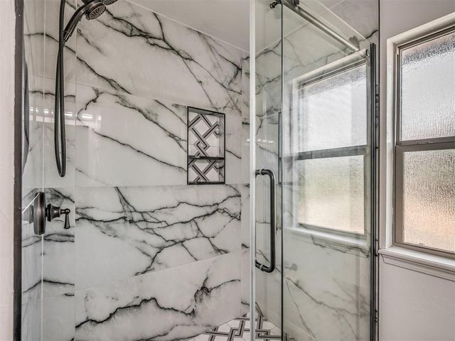 5741 Timberland Xing, Guthrie, OK 73044
