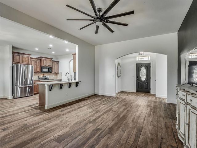 5741 Timberland Xing, Guthrie, OK 73044