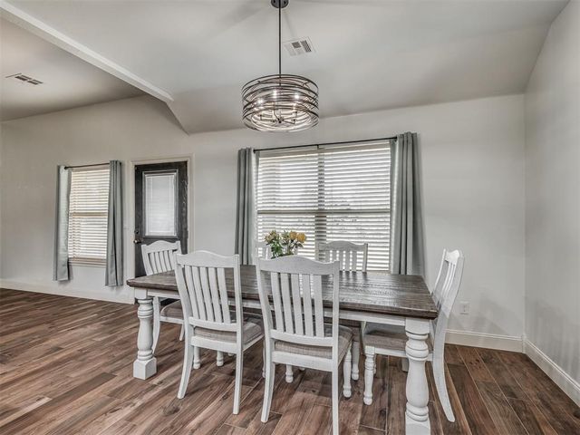 5741 Timberland Xing, Guthrie, OK 73044