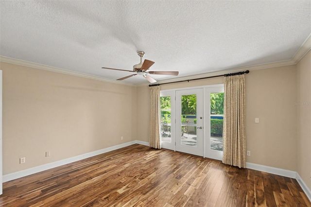 1683 WATERMARK CIRCLE NE, St Petersburg, FL 33702