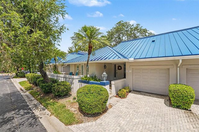 1683 WATERMARK CIRCLE NE, St Petersburg, FL 33702