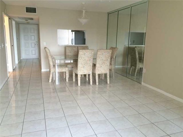 701 SW 141st Avenue 405r, Pembroke Pines, FL 33027