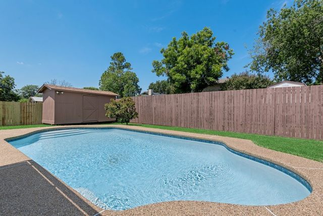 4513 Palos Verdes Drive, Mesquite, TX 75150