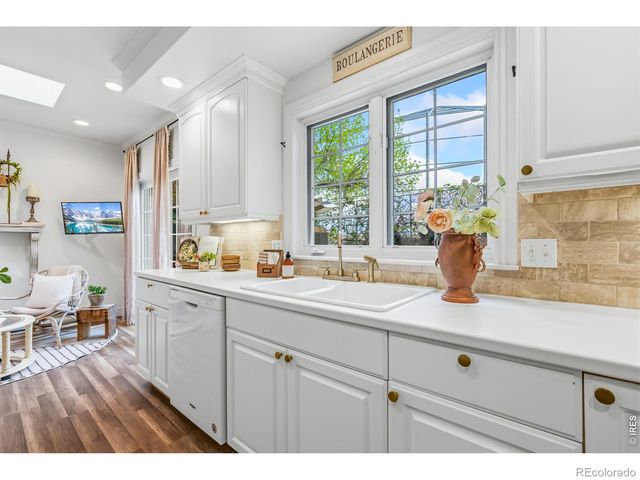 2762 Nottingham Square, Fort Collins, CO 80526