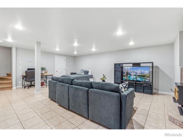 2762 Nottingham Square, Fort Collins, CO 80526