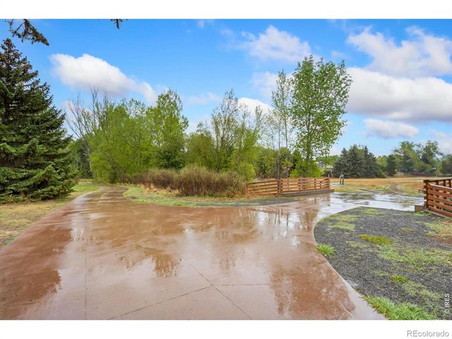2762 Nottingham Square, Fort Collins, CO 80526