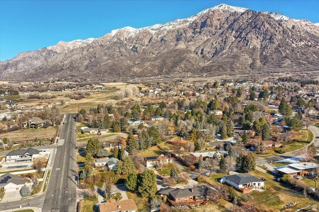 458 W 4125 N, Pleasant View, UT 84414