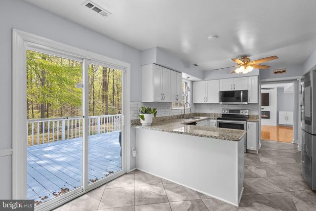 8604 VALLEY DR, Waldorf, MD 20603
