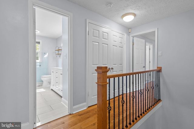 8604 VALLEY DR, Waldorf, MD 20603
