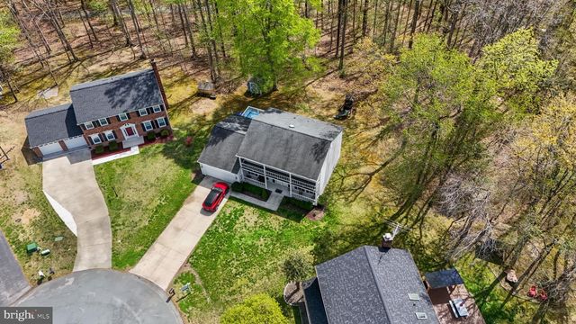 8604 VALLEY DR, Waldorf, MD 20603