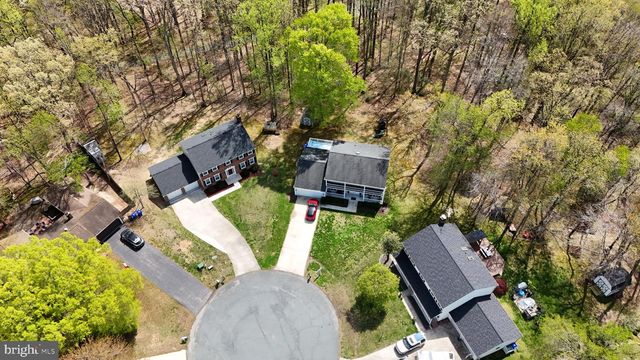 8604 VALLEY DR, Waldorf, MD 20603