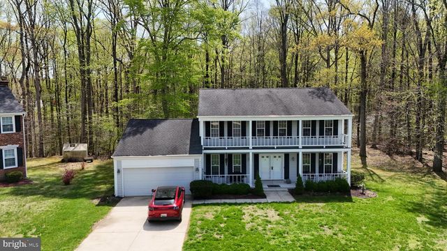8604 VALLEY DR, Waldorf, MD 20603