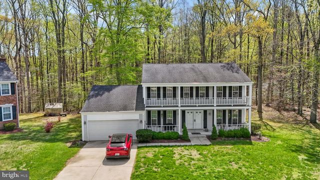 8604 VALLEY DR, Waldorf, MD 20603