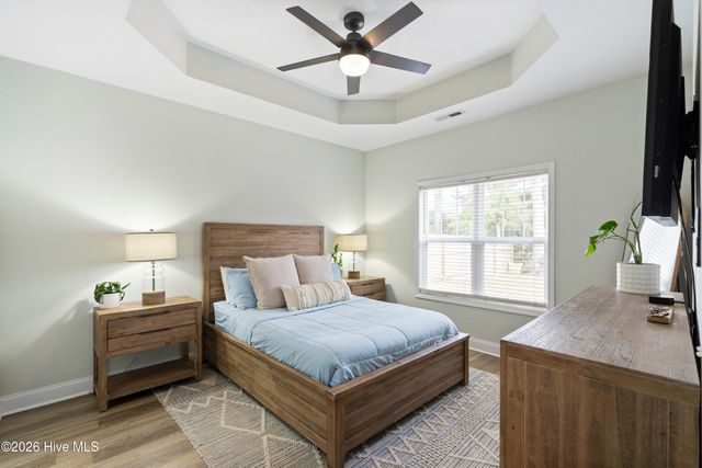 1091 Dan Owen Drive, Hampstead, NC 28443