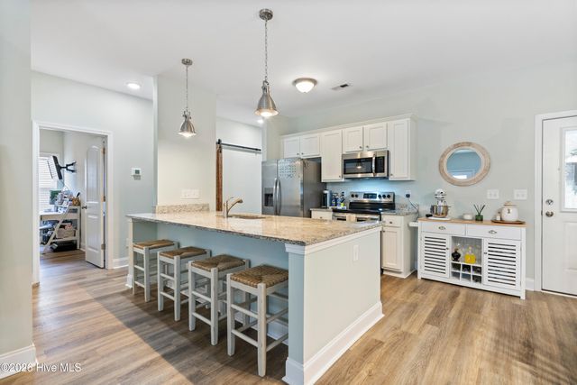 1091 Dan Owen Drive, Hampstead, NC 28443