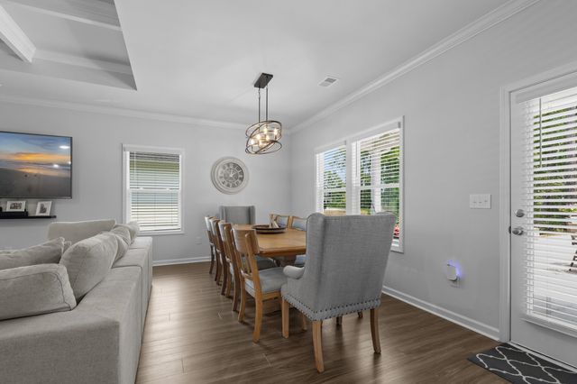 436 McGarry Dr., Myrtle Beach, SC 29588