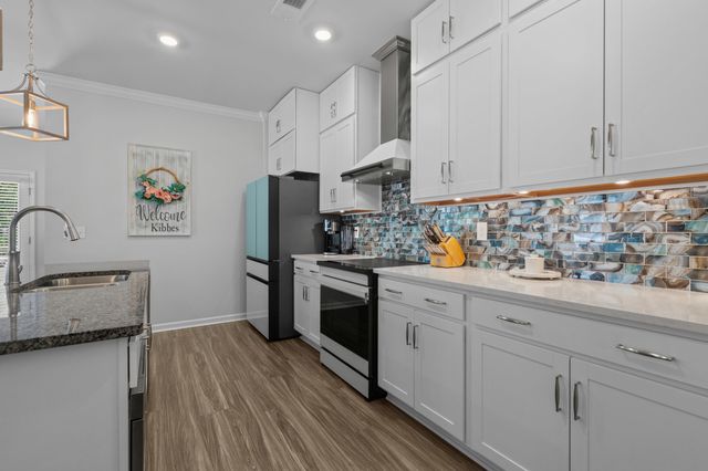 436 McGarry Dr., Myrtle Beach, SC 29588
