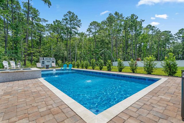 436 McGarry Dr., Myrtle Beach, SC 29588