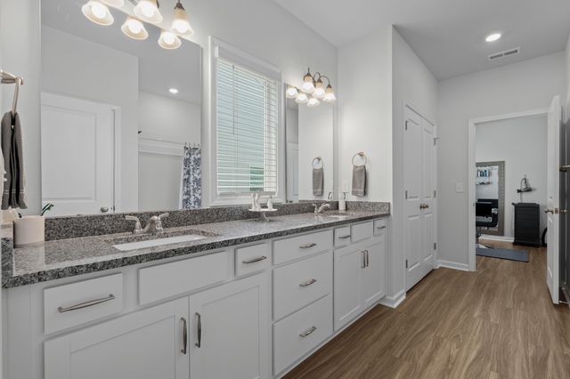 436 McGarry Dr., Myrtle Beach, SC 29588