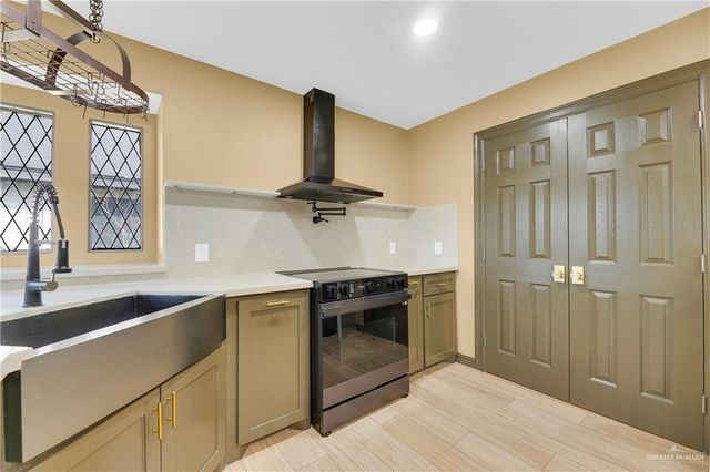 100 Dove Street, San Juan, TX 78589