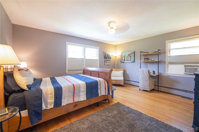 105 East Lake Street, Skaneateles, NY 13152