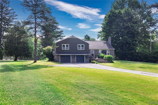 105 East Lake Street, Skaneateles, NY 13152