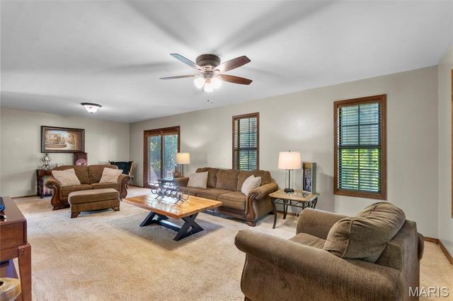 18328 Lake Circle Drive, Dexter, MO 63841