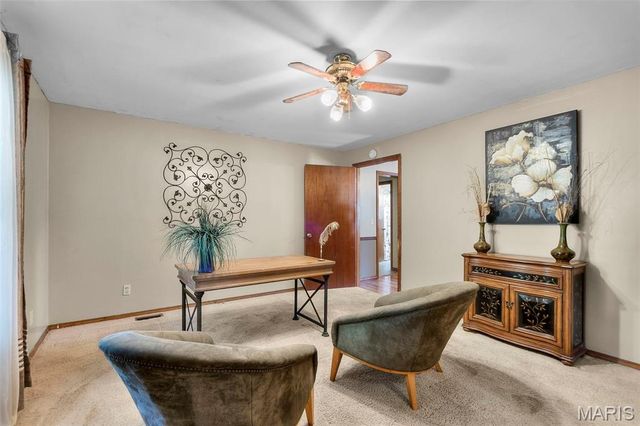 18328 Lake Circle Drive, Dexter, MO 63841