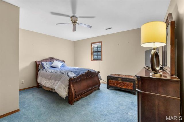 18328 Lake Circle Drive, Dexter, MO 63841