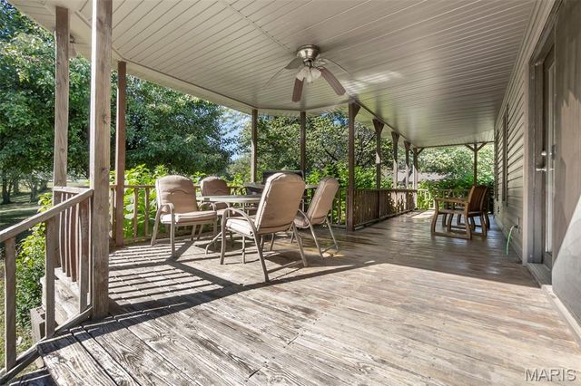 18328 Lake Circle Drive, Dexter, MO 63841