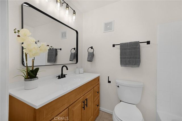 1200 Ohio 4, Long Beach, CA 90804