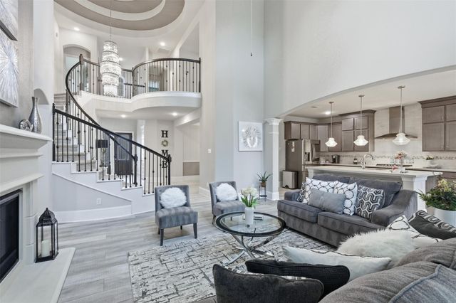 16927 Burke Lake Lane, Houston, TX 77044