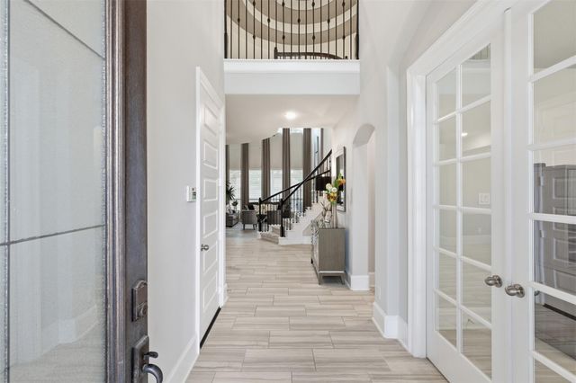 16927 Burke Lake Lane, Houston, TX 77044