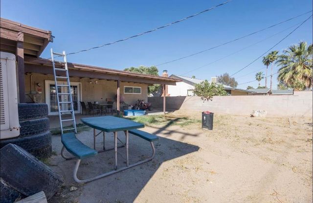 249 W Graaf Avenue, Ridgecrest, CA 93555